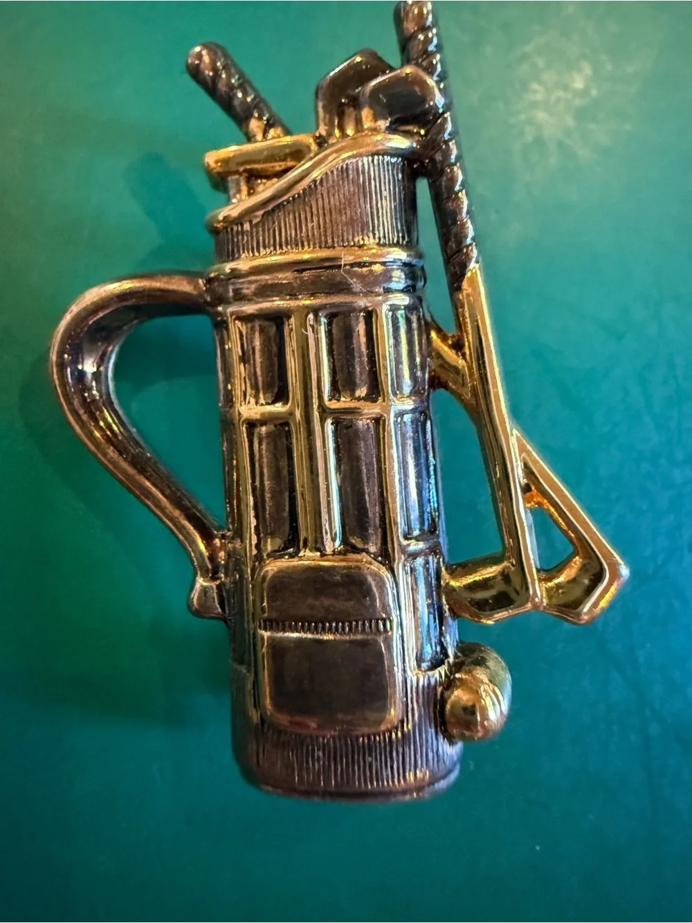 Vintage “Best” Gold-Tone Golf Bag Brooch/Pin